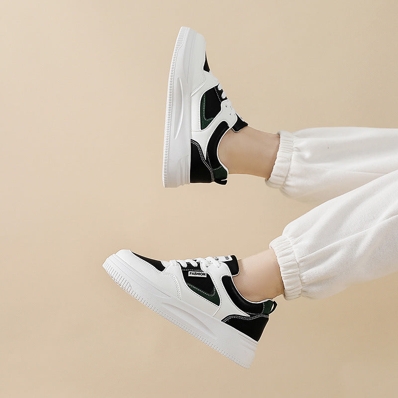 Aeromove Sneakers